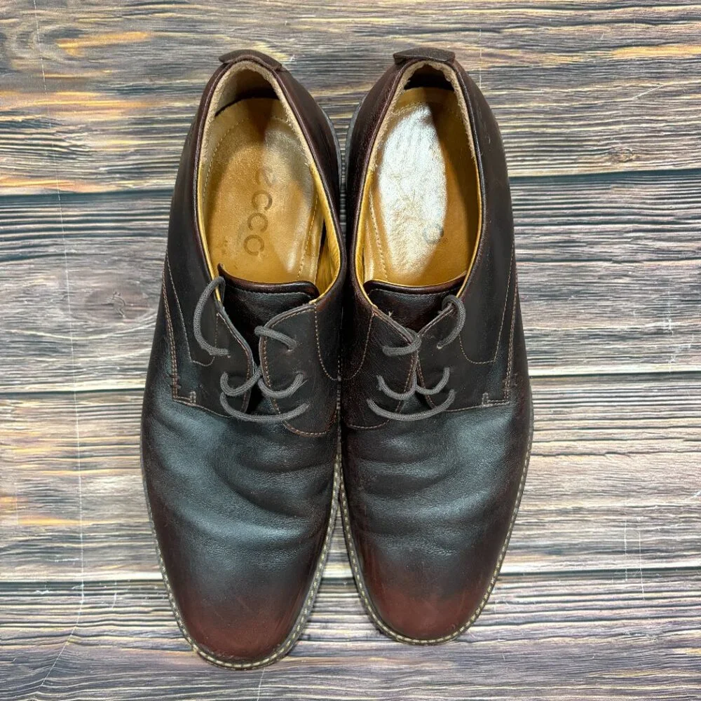 Ecco men size